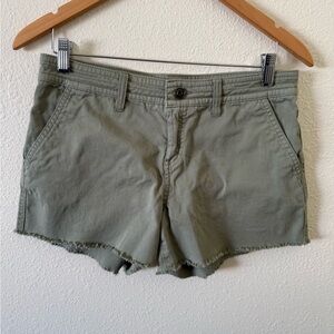 NWOT prAna Women's Shorts Size 6 Sancho Juniper Green Raw Hems Organic Cotton